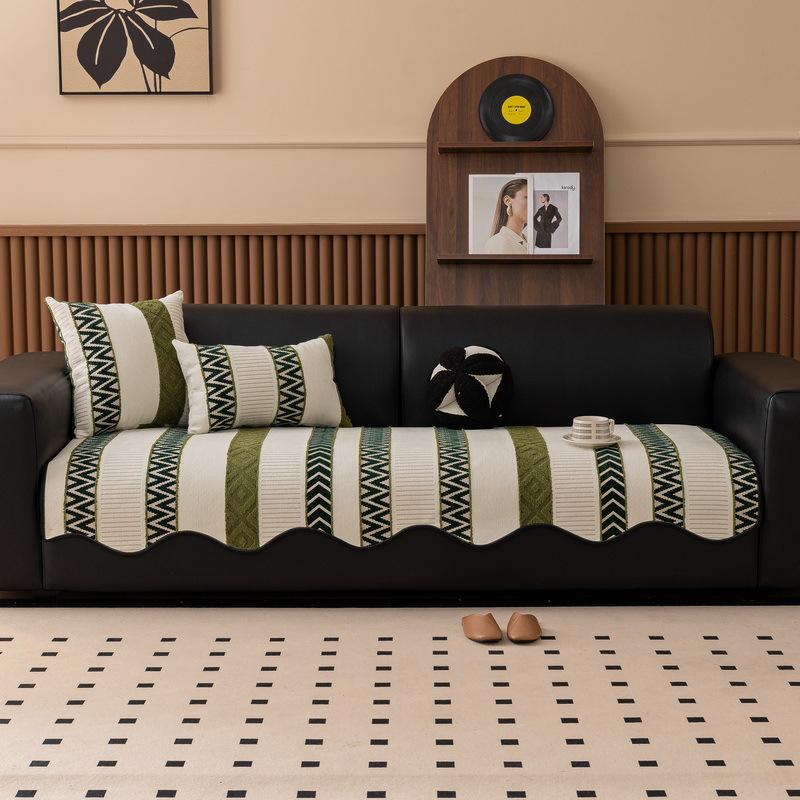 New Sofa Cover Cover Cloth Universal In All Seasons, Straight Row Non-Slip Seat Cushion, High-Grade Chenille Sofa Cushion