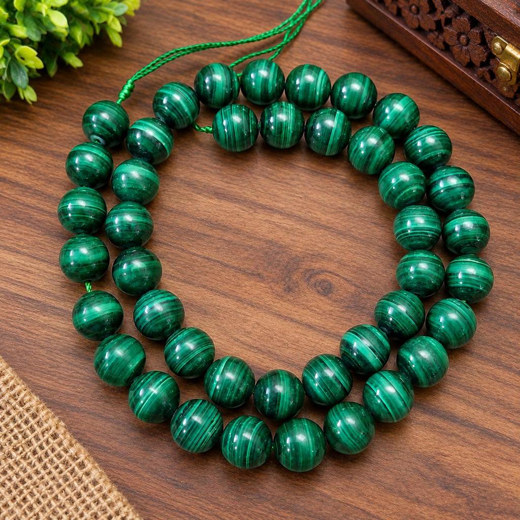 Wunderschöne Designer-Perlen aus Malachit-Edelsteinen, 1 ganzer Strang mit 14–15 Zoll Länge, Perlengrößen 6 mm, 8 mm, 10 mm.
