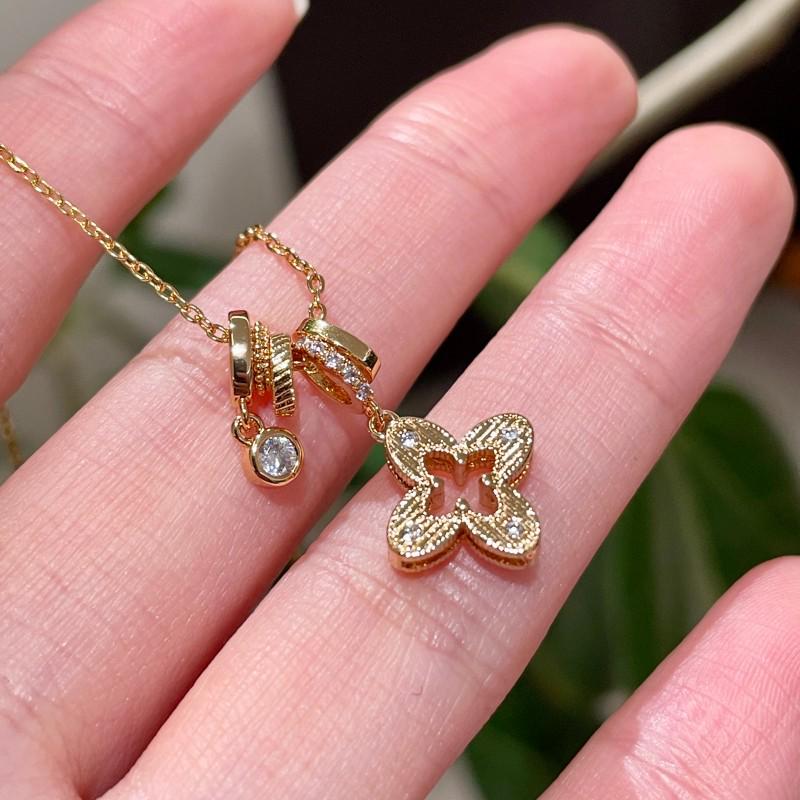 Exquisite Zirconia Flower Pendant Necklace with Round Ring and Sweater Chain - Light Luxury Petal Collarbone Accessory.
