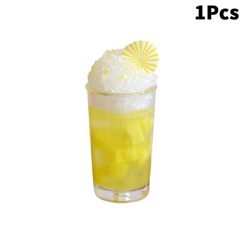 

1/12 Dollhouse Mini Pineapple Smoothie Drink Cup Model Dollhouse Micro Scene Drinks Decoration Ornament Kid Pretend Play Toys