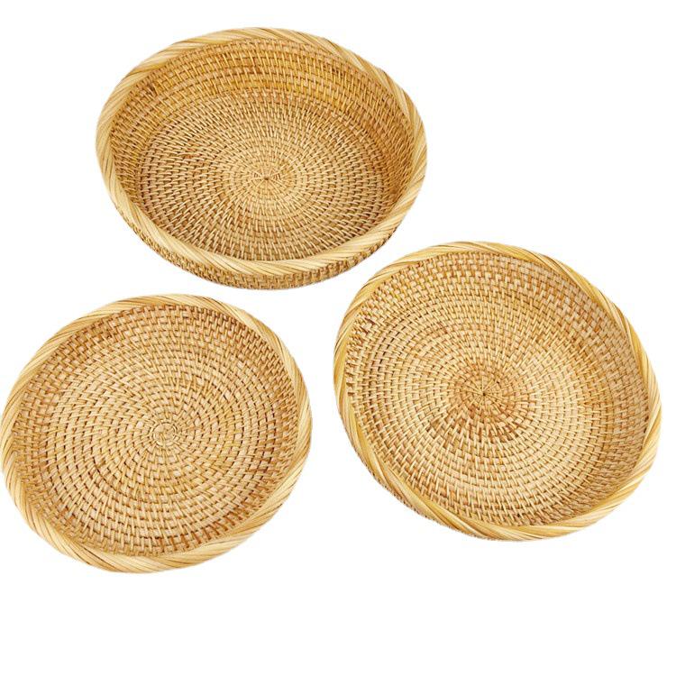 Vietnamese Woven Rattan Storage Basket: Fruit, Snacks, Sundries & Candy Organizer for Living Room or Coffee Table - Japanese Style