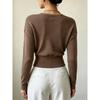 Maglione da donna a maniche lunghe in maglia tinta unita, elegante, scollo a V incrociato, aderente in vita, valorizza la figura, minimalista, camicetta
