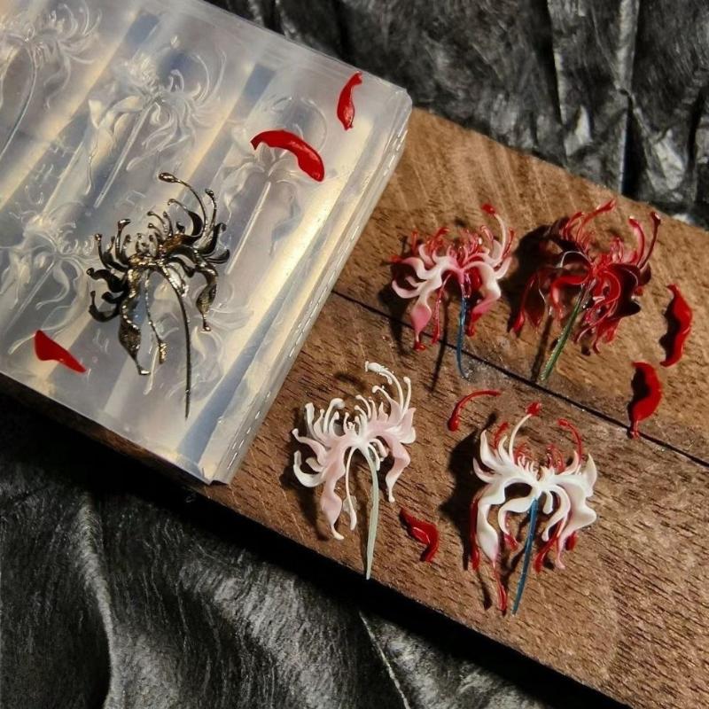 3D Lycoris Radiata Flower Silicone Nails Art Mold Transparent Manicure Carving Mold Diy Red Lily Floral Patterns Moulds