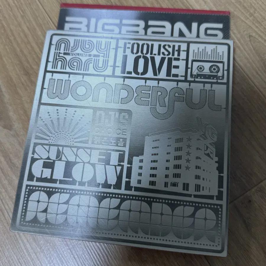 

Big Bang Red Sunset Album