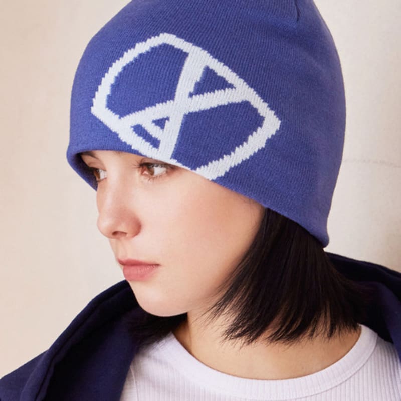 

Шапка бини VARZAR VA Квадратный жаккард Синяя FREE