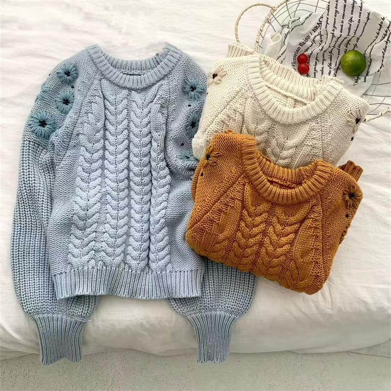 Twist sweater women's autumn and winter Korean small loose lazy wind outer wear knitted sweater women's thickened crew neck top