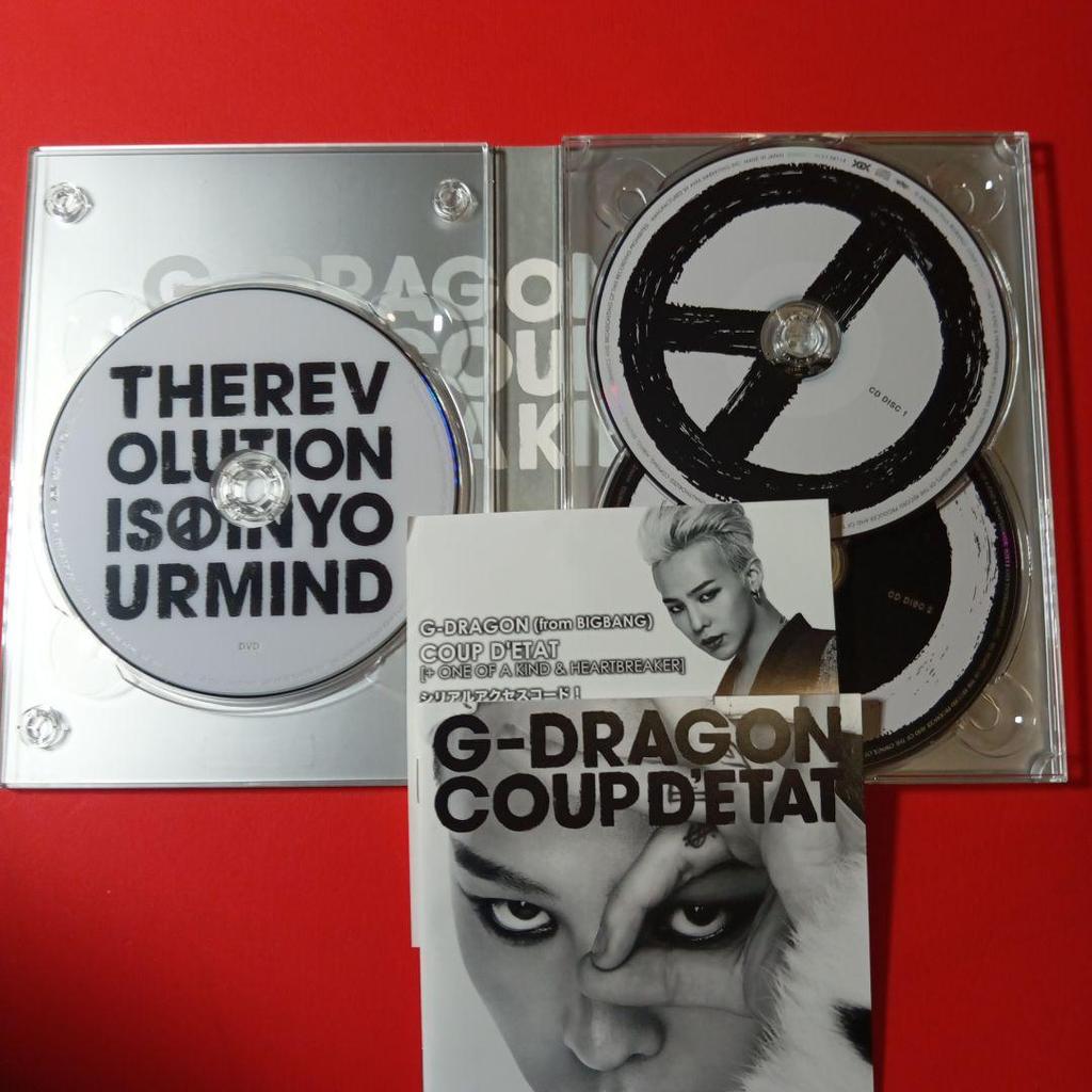 [USED] G-DRAGON COUP D'ETAT First Press 2CD+DVD+Towel+Booklet