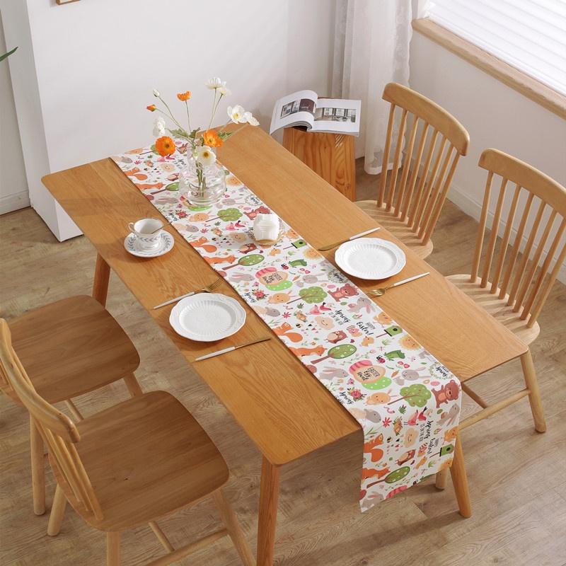 Moderní jednoduchý zahuštěný polyester bavlna Digitální tisk Velikonoční zvíře Spring Table Flag Bed Tail Flag ubrus
