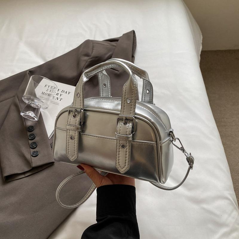 Tragbare rote Wein Vintage quadratische Taschen für Frauen vielseitige Textur pendelnd große Kapazität eine Schulter Umhängetasche neues Modell