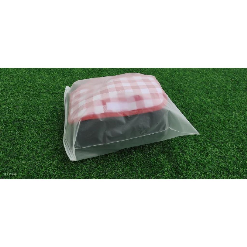 Dog Sniffing Mat Interactive Toys Pet Slow Food Mat Helps Relieve Stress and Training Stimulates Pet's Foraging Skills