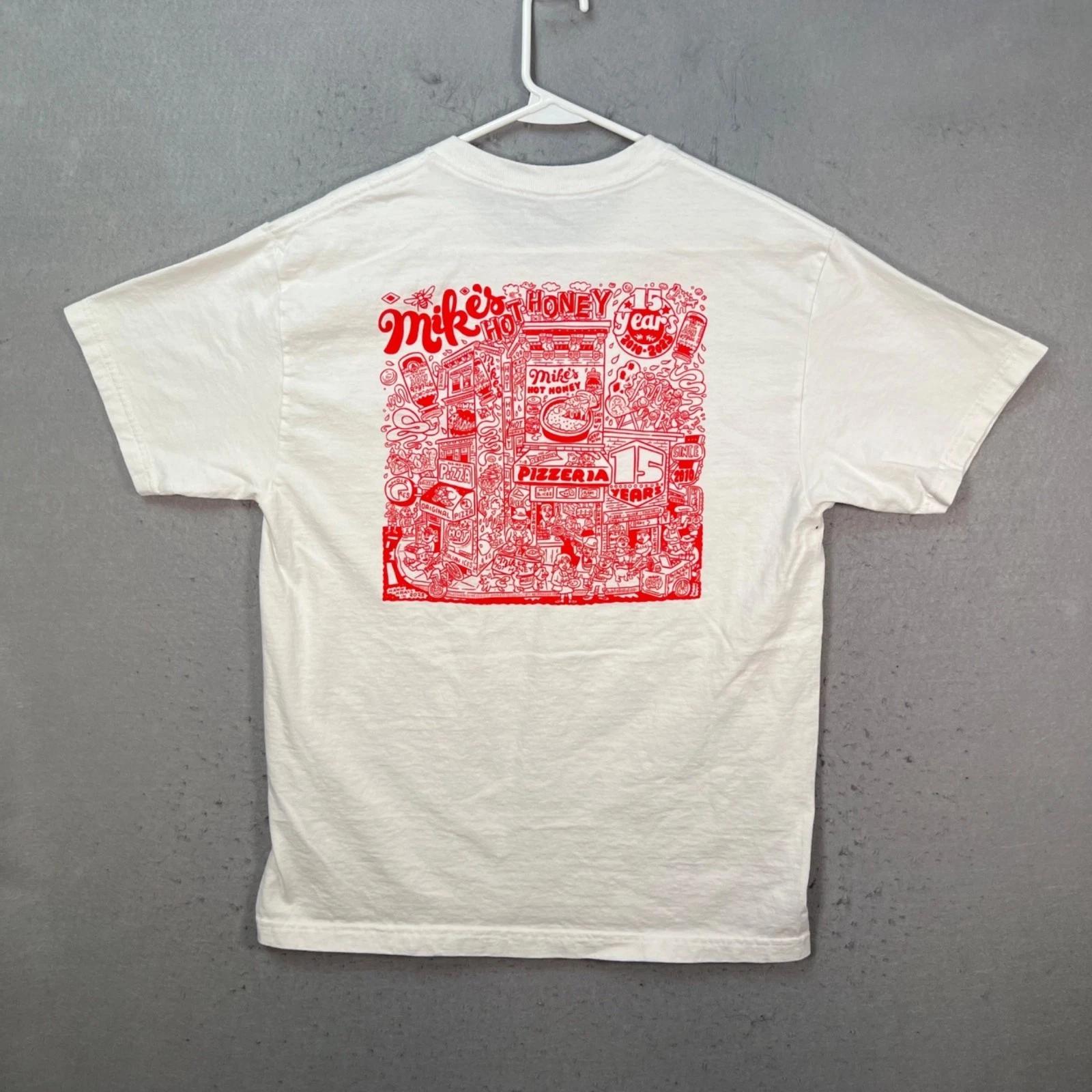 

Mikes Hot Honey Sauce White Graphic T-Shirt Adult Mens Size Large XL