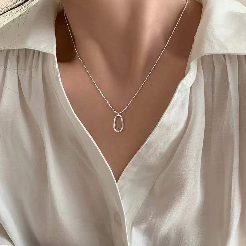 925 Sterling Silver Oval Clavicle Chain Necklace - 2023 Luxurious High-End Style for Women