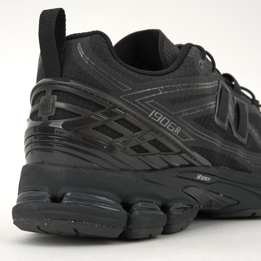 New Balance 1906R Bez švů Balíček - Černé Unisex Tenisky Tmavě Stříbrno-Metalická Černá-Cementová U1906RNB