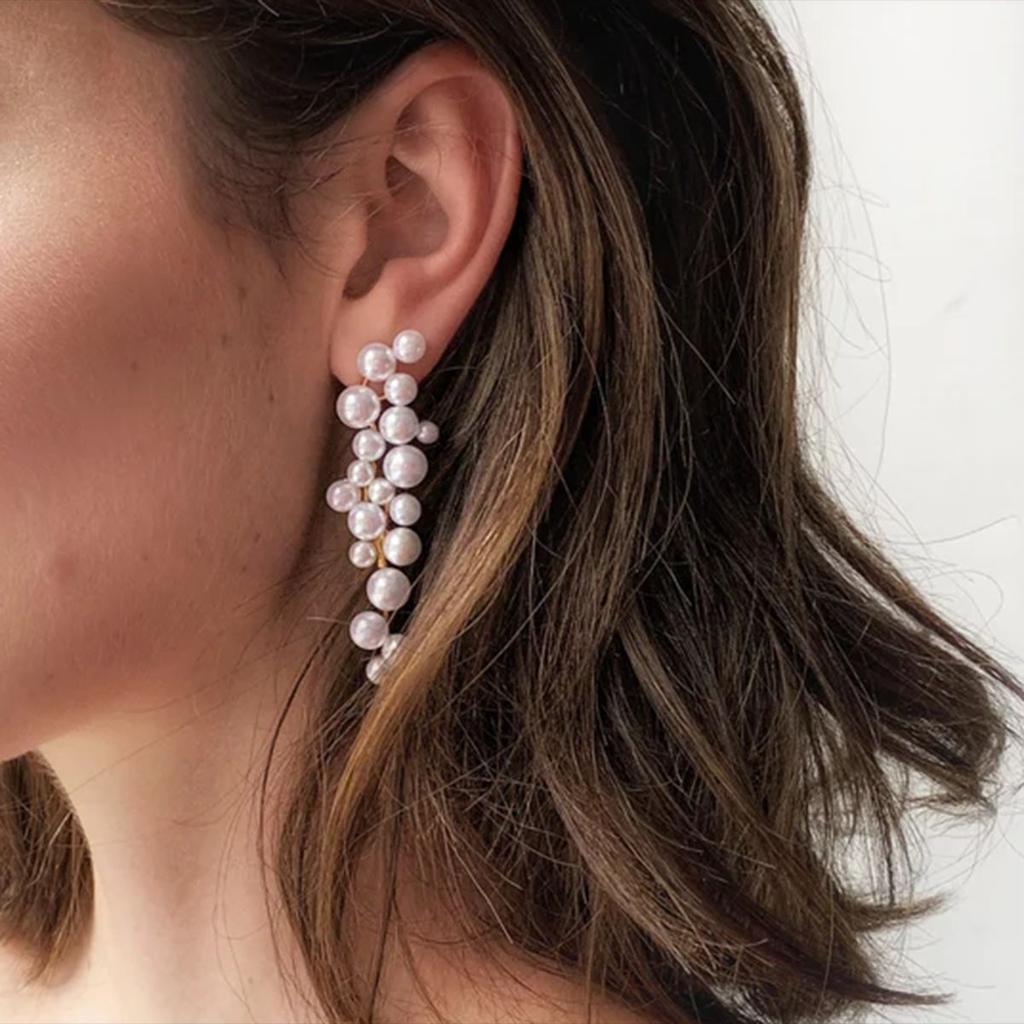 Creative fashion Baroque retro imitation pearl temperament versatile long stud earrings, French lady gentle style