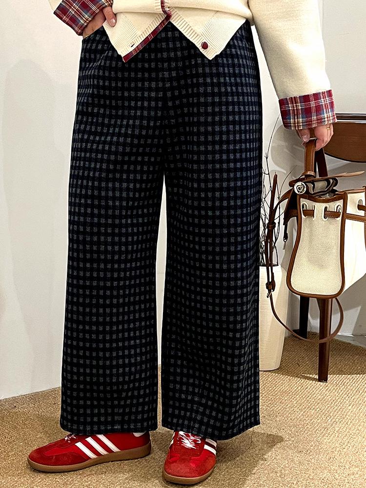 Plus Size Women's High-Waisted Retro Plaid Wide-Leg Cropped Pants NK1287