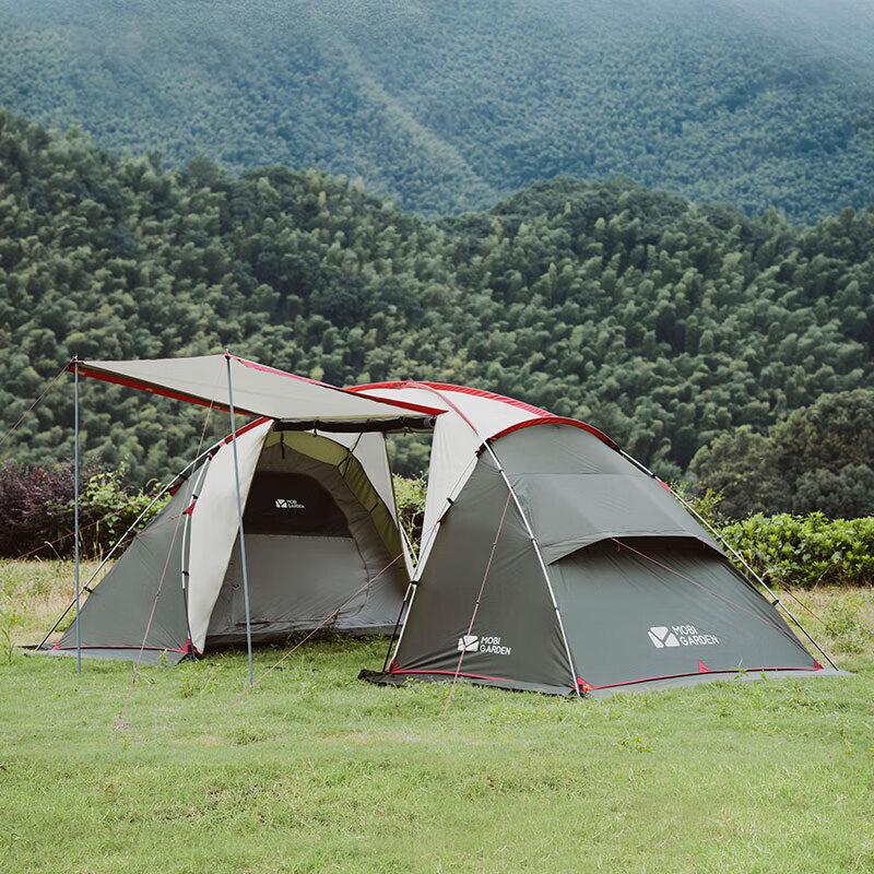 Mobi Garden Family 4-Person 2-Room Tent