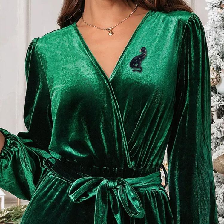 Panther Inspired Brooch Zinc Alloy Crafted Accessory Versatile For And Fashionable Individuals