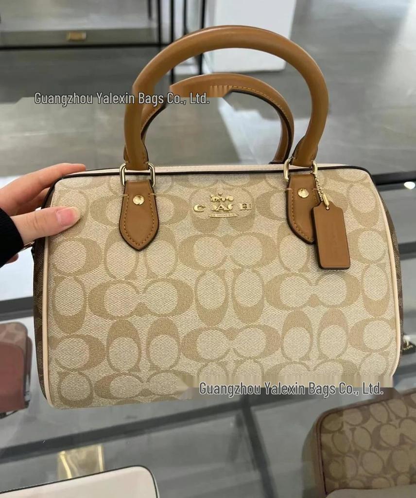 Bolsa Travesseiro Coach Rowan 25 Boston: Bolsa de Mão Clássica Monograma de Grande Capacidade & Bolsa Transversal de Ombro