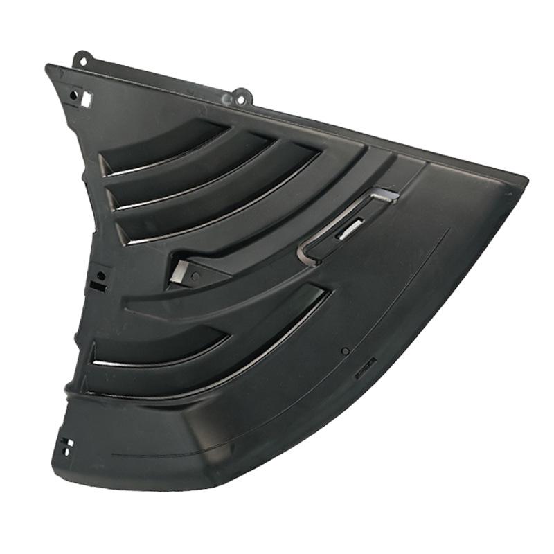 Front Bumper Triangle Panel Chassis Mudguard for BMW 7 Series E66 (51717153787, 51717153788).