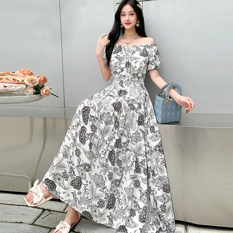 Bohemian Maxi Dress With Elastic Waist For Summer Beach Vacation And Artful Style