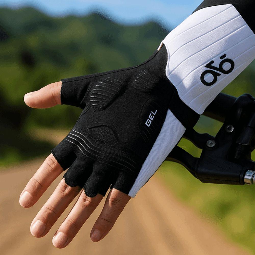 1 Pair Breathable Fitness Gloves Anti-Slip Half Finger Gloves Cycling Gloves  Exercise