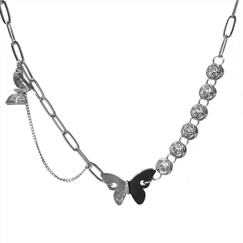 

Contrasting Butterfly Titanium Steel Splicing Necklace Summer Premium Niche Accessories Hip Hop Sweet Cool Wind Clavicle Chain