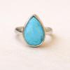 Niebieski pierścionek statement z turkusu Arizona w kształcie łzy, srebro próby 925, minimalistyczna biżuteria z turkusów, ręcznie robiony pierścionek zaręczynowy