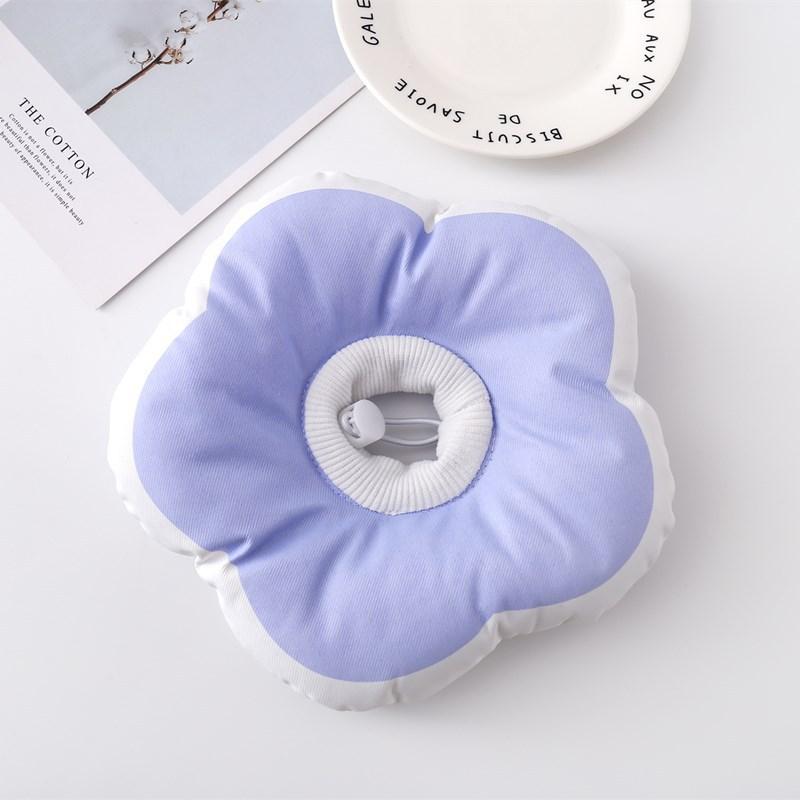 

Cute Flower Shape Cat Recovery Collar Adjustable Waterproof Anti-Lick Elizabethan Cone for Cats Kittens XS