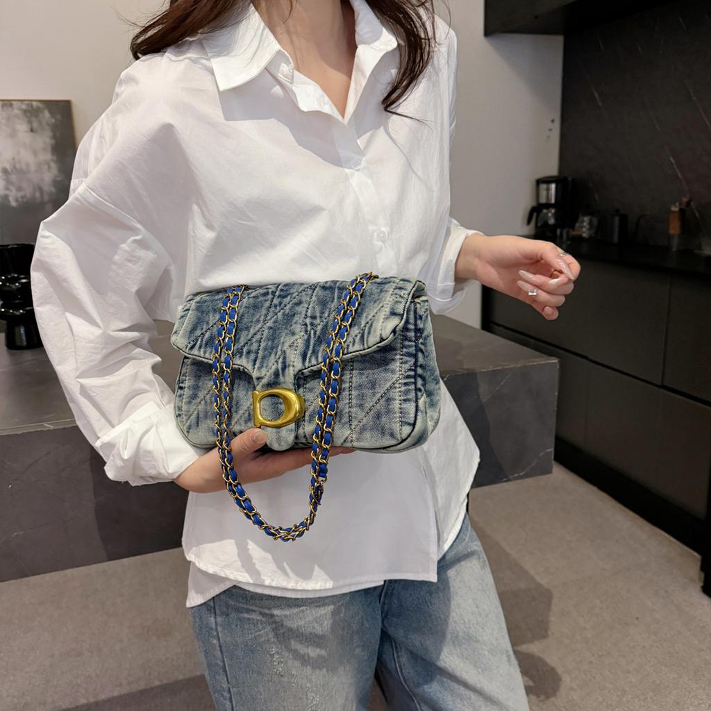 Borsa a tracolla in denim effetto invecchiato stile Hg Kg Retro per donna Nuova moda Estate 2026 Borsa a tracolla versatile da pendolare Borsa per telefono con catena Quotidiano Lavoro a