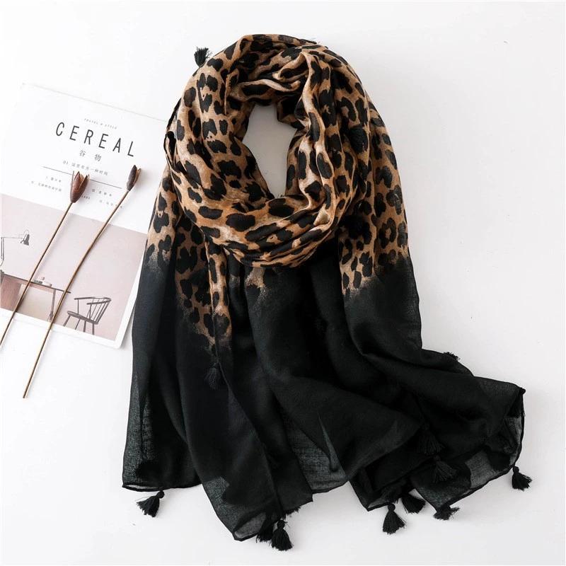 Spring and Summer Cotton Linen Feeling Leopard Printed Scarf With Tassel Headscarf Dubai Turkey Palestinian Hijab Scarves