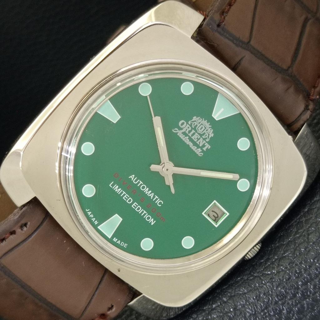 

USED ORIENT AUTOMATIC 46941 JAPAN MENS VINTAGE GREEN COLOR DIAL WATCH a702230-5 R123-a702230