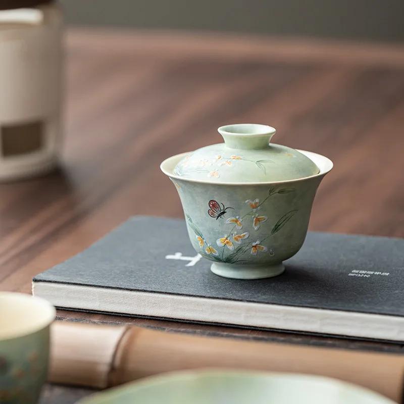 Hand Painted Butterfly Gaiwan Set For Tea Porcelain Chinese Green Tureen Teaware  Tea Bowl Kung Fu