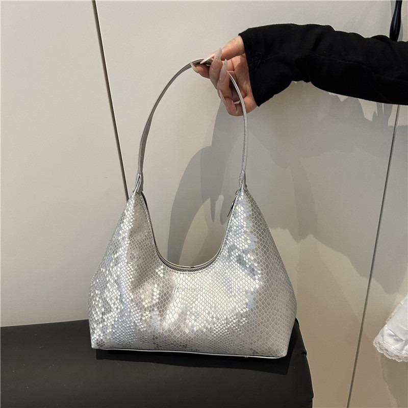 Large capacity shoulder bag women's summer new high-end fashion trendy tote bag simple retro armpit bag