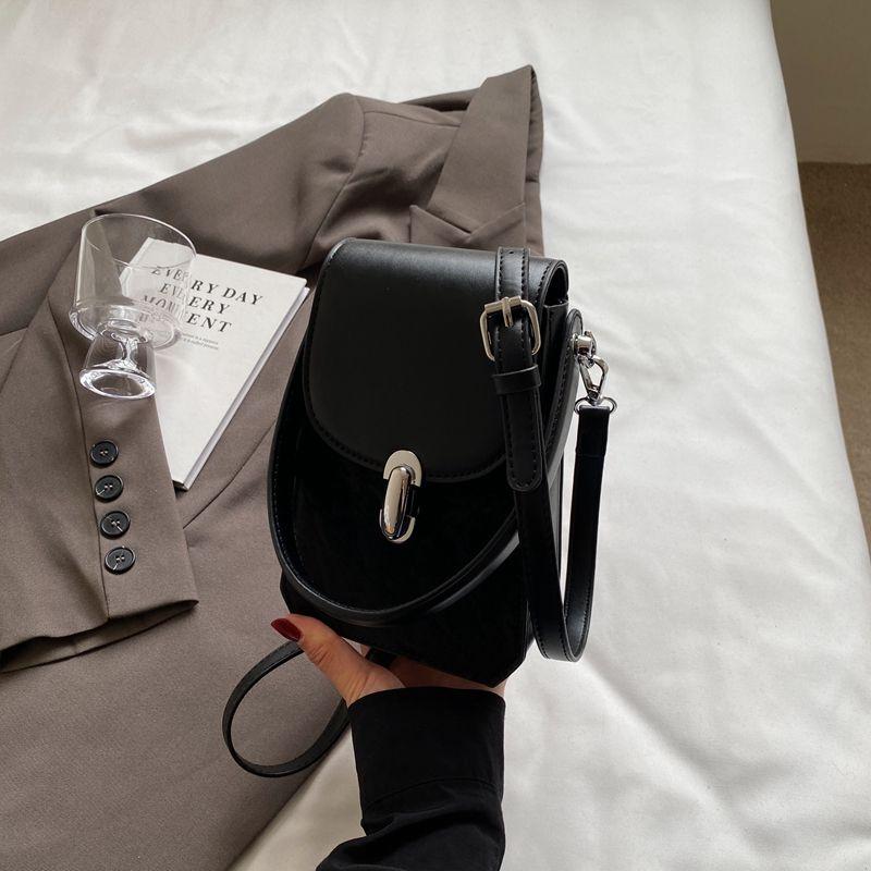 

Women s Fall and Winter Handheld Versatile Mini Square Bag Black