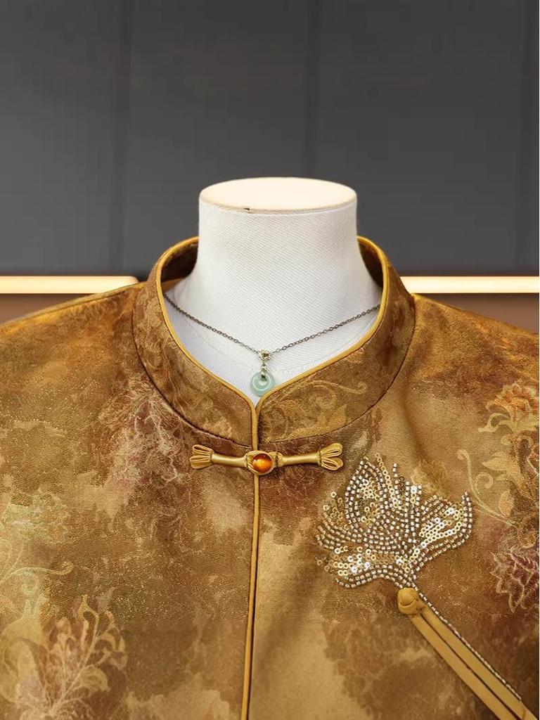 Spring Elegant Chinese-Style Velvet Three-Piece Suit for Middle-Aged and Elderly Women