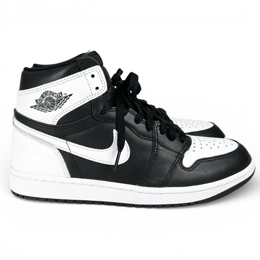 Pristine NIKE High Cut Sneakers AIR JORDAN 1 RETRO HIGH OG Black Mens DZ5485-010 Used