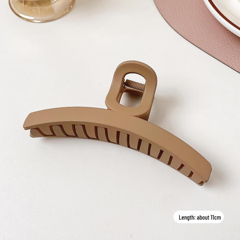 Versatile Milk Coffee Hair Clip: Large, Simple Shark Design for Women
