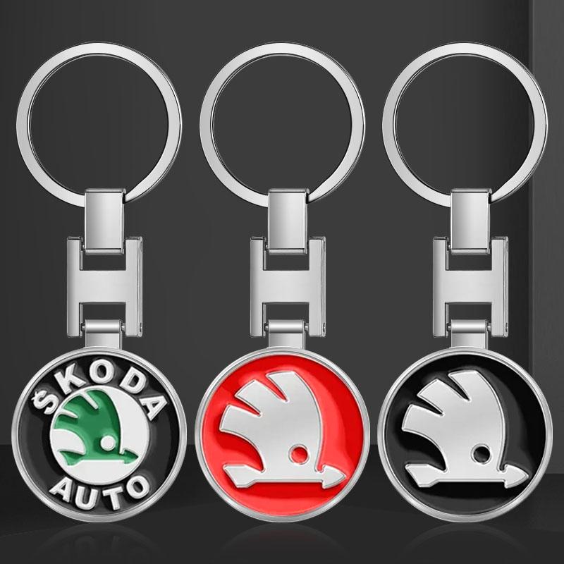 Auto Schlüsselanhänger Auto Emblem Geschenk mit Schlüsselring Autozubehör für Skoda SCALA Superb Octavia 2 3 A4 A5 Fabia Kamiq Kapoq Kodiaq Rapid