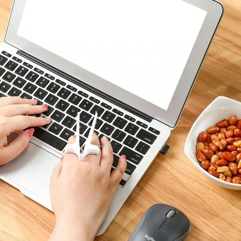 5/10 Piece Set Free-Hands Snack Chopsticks Play Games Finger Chopsticks Lazy Assistant Clip Snacks Not Dirty Hand Rings Accessory Kitchen Tool