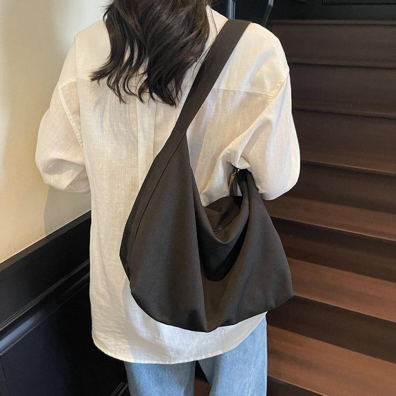 Korean Version of Daily Minimalist Style Tote Bag Women's 2025 Autumn Large-capacity Canvas Casual Solid Color One-shoulder Underarm Bag