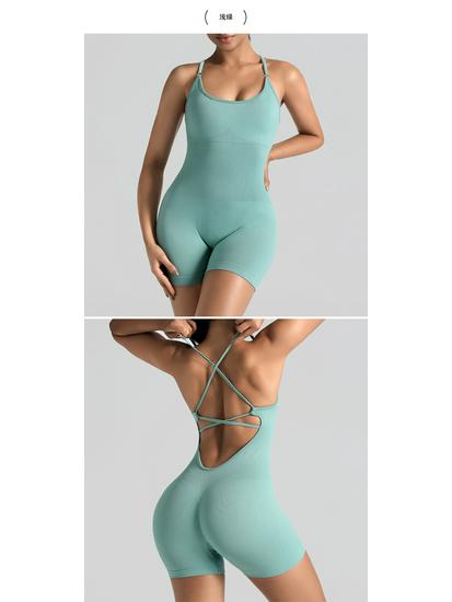 Seamless One-Piece Yoga Suit with Elegant Back and Peach Hip Design