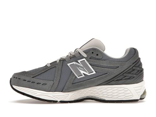 

New Balance 1906R R Low Titanium M1906RV EU 36 сірий колір