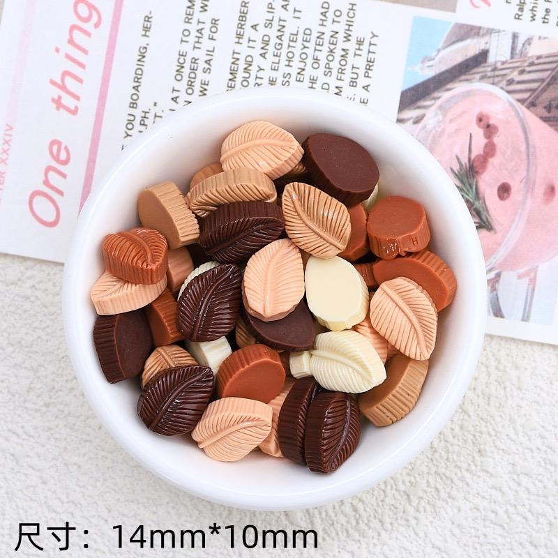 30 Stück Neue Niedliche Harz Cartoon Simuliert Schokolade, Kekse, Blätter, Buchstaben Serie Flache Rückseite Scrapbooking DIY Schmuck Handwerk