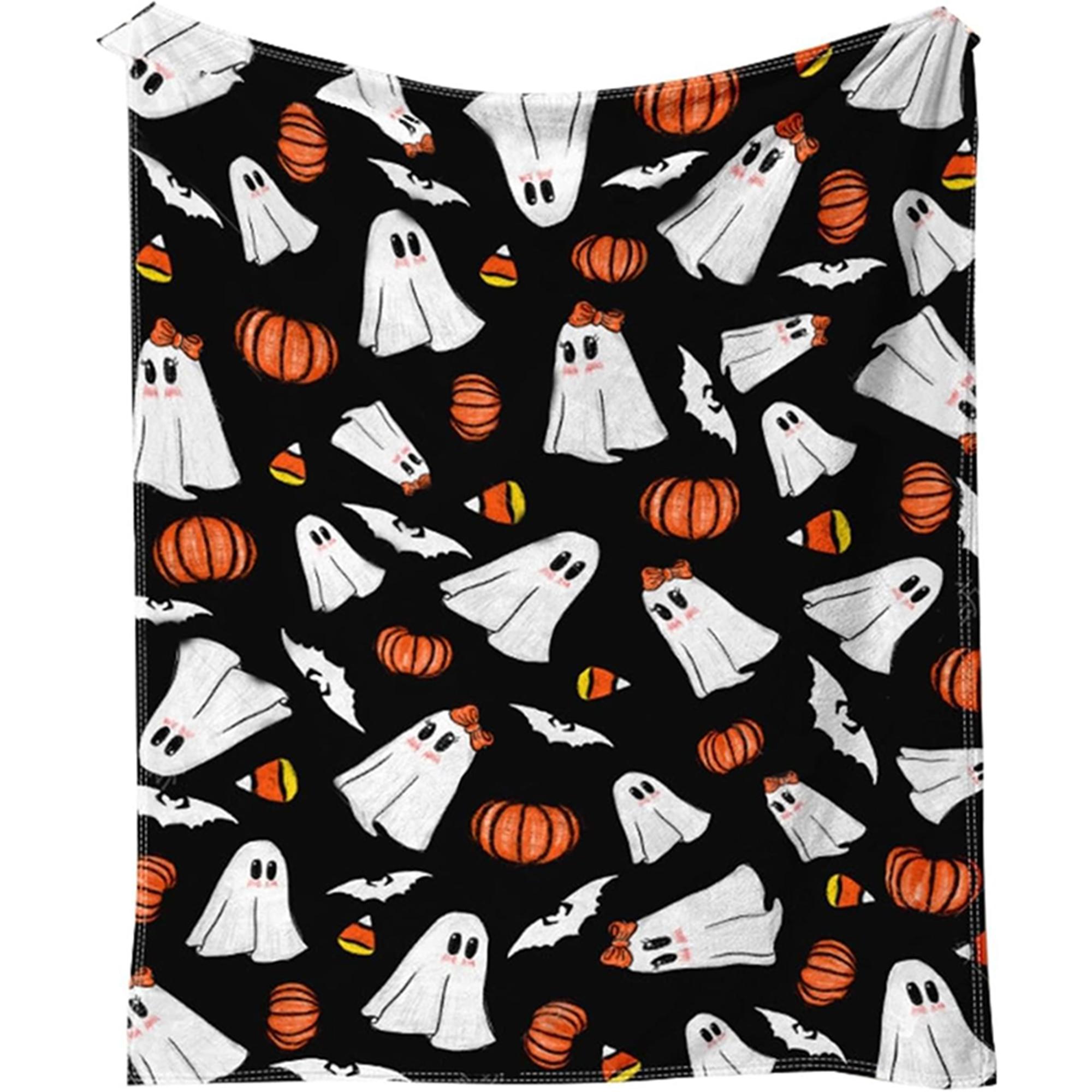Spooky Halloween Blanket: Ghosts, Pumpkins & Bats Galore! Flannel blanket, soft and comfortable, gift 100cmx70cm