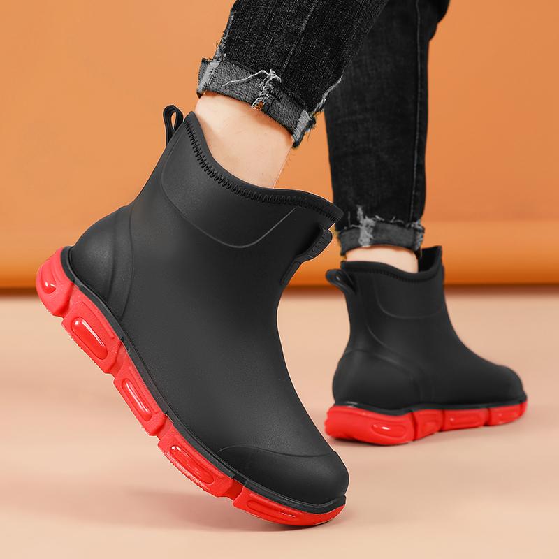 Fashion Men'S Short Rain Boots Urban Water Boots Men'S Non-Slip Wear-Resistant Fishing Wading Boots Oil-Proof Kitchen Rain Boots
