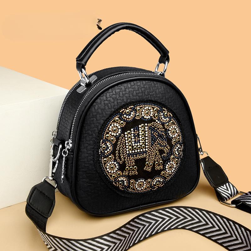 Chinese Style Elephant Rivet Bag for Women's Summer Versatile Mobile Phone Bag Crossbody New Niche Design Mommy Shoulder Bag