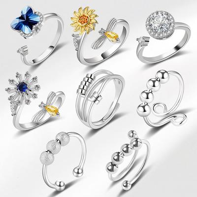 Europäische und amerikanische Ringe, Drehbare Ringe mit Blumen- und Schmetterlingsmotiven, Ringsets.