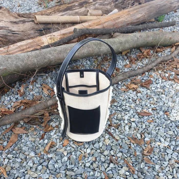 Leather Canvas Bucket Bag / Black