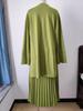 2025 Autumn Retro Women's Casual Set: Round Neck Loose Top & Half-Length Skirt
