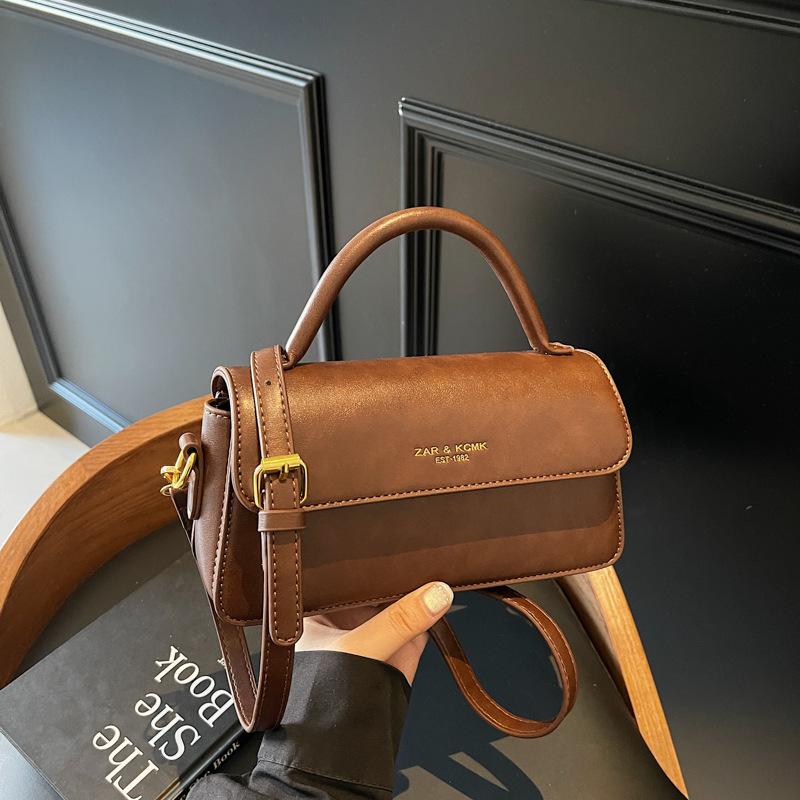 Retro Small Bag, Casual Single-shoulder Crossbody Bag, Fashionable and Simple Commuting Hand-held Small Square Bag